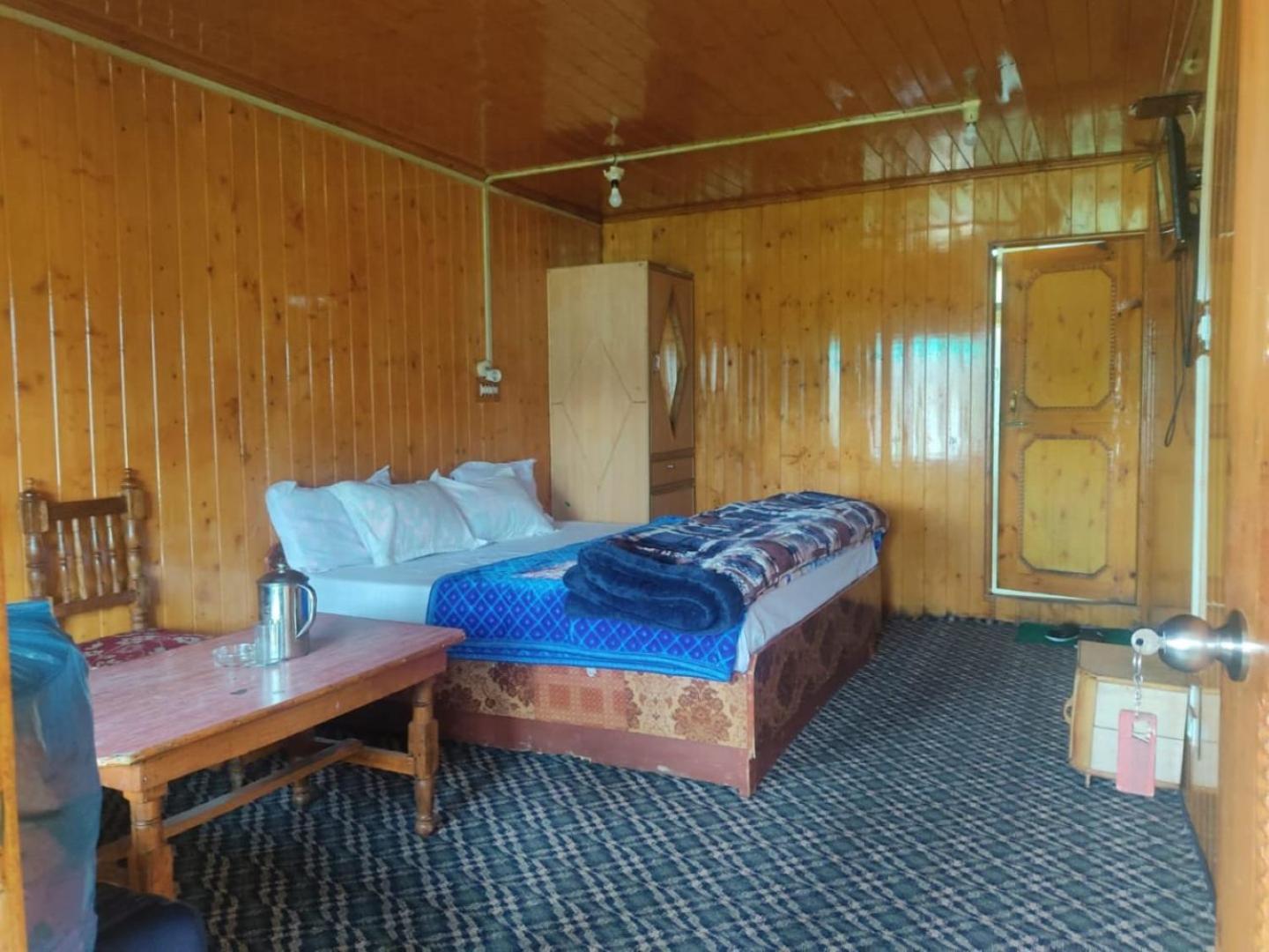 Roseland Cottage , Gulmarg Exterior photo